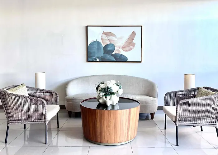 Apartment Mactan Newtown Staycation Near Airport &