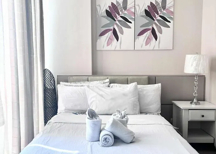 Mactan Newtown Staycation Near Airport & * Punta Engano (Mactan)