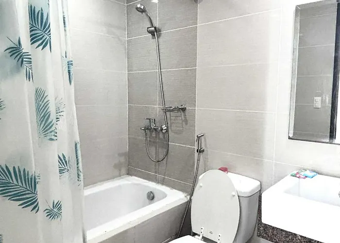 Mactan Newtown Staycation Near Airport &